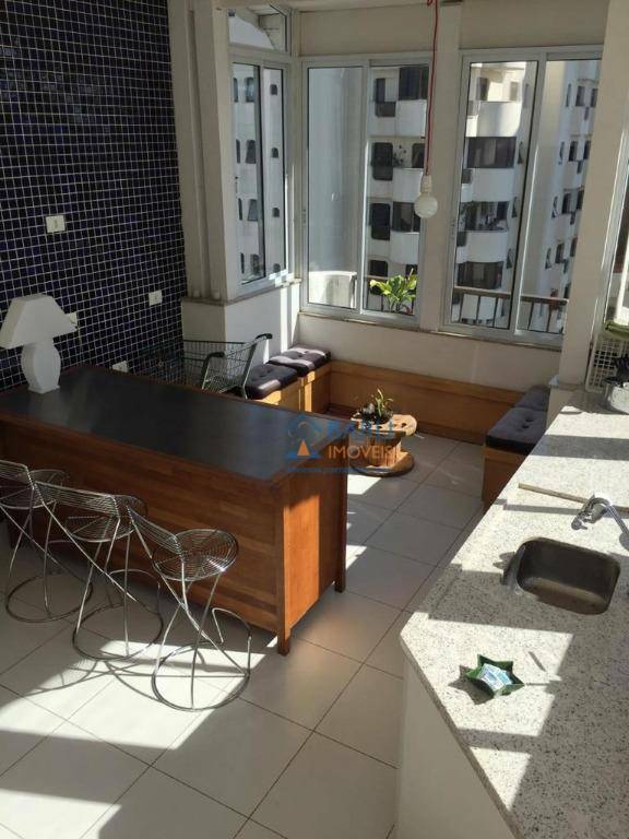 Cobertura à venda com 2 quartos, 230m² - Foto 20