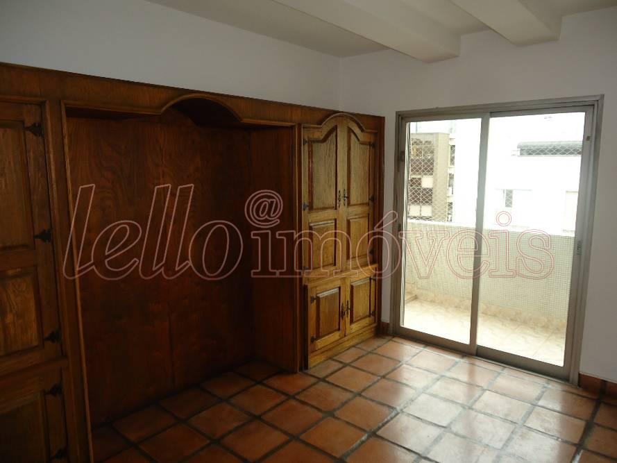 Apartamento para alugar com 3 quartos, 210m² - Foto 8