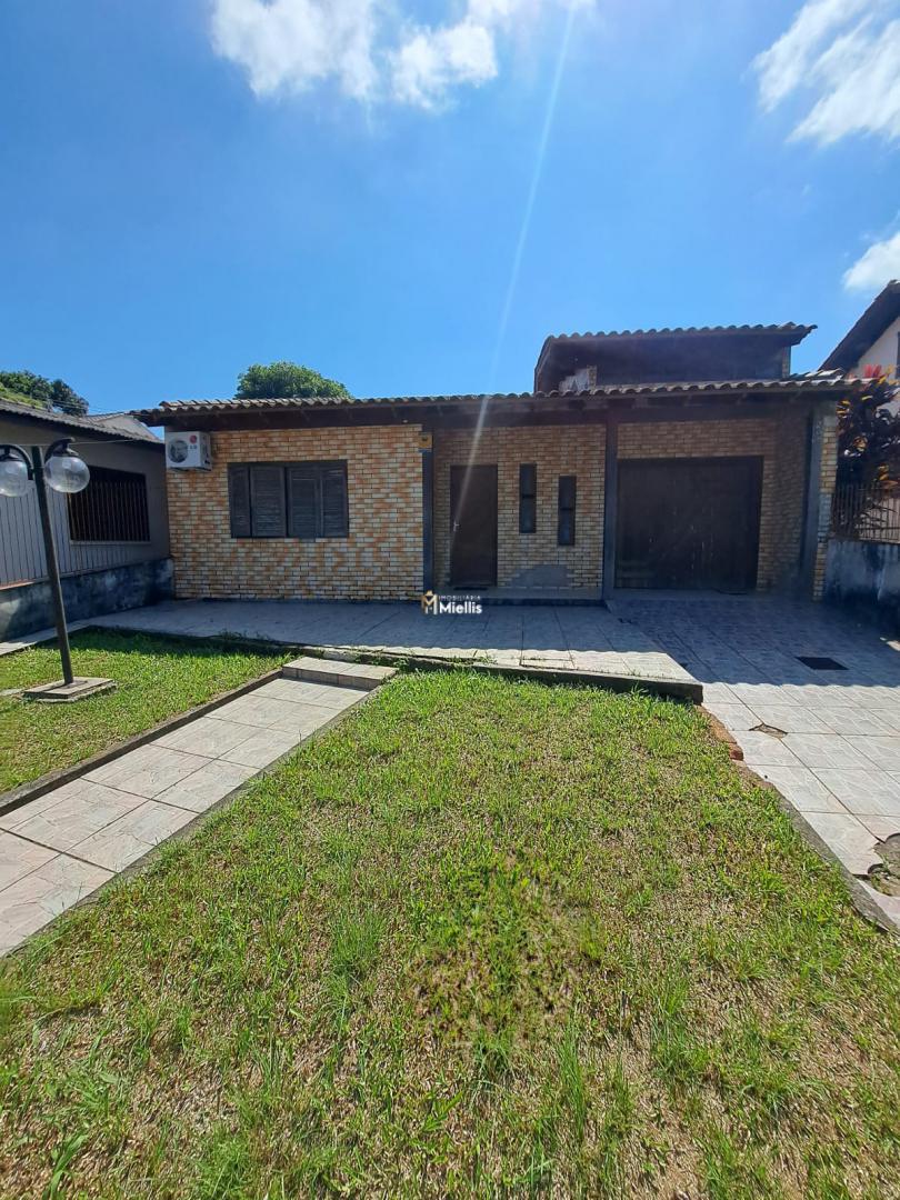 Casa à venda com 3 quartos, 155m² - Foto 2