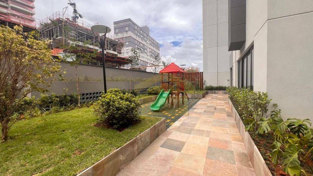 Apartamento para alugar com 3 quartos, 128m² - Foto 21