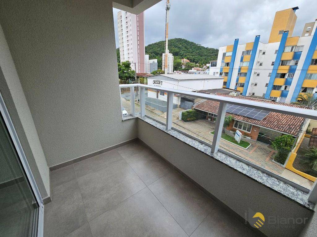 Apartamento para alugar com 1 quarto, 66m² - Foto 5