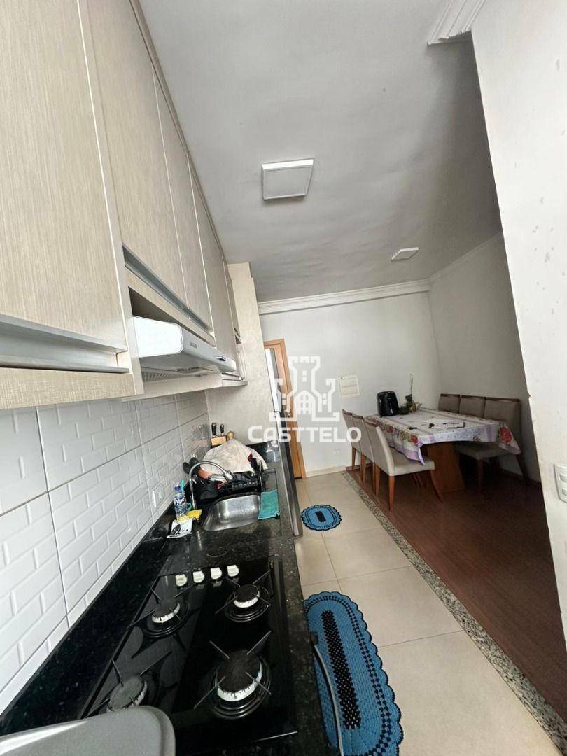 Apartamento à venda com 2 quartos, 45m² - Foto 2