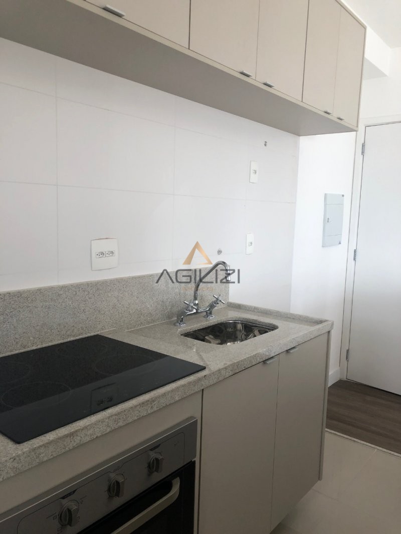 Apartamento à venda com 1 quarto, 45m² - Foto 15