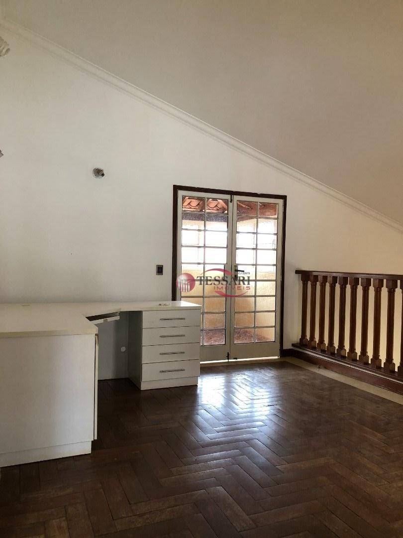 Casa para alugar com 4 quartos, 459m² - Foto 21