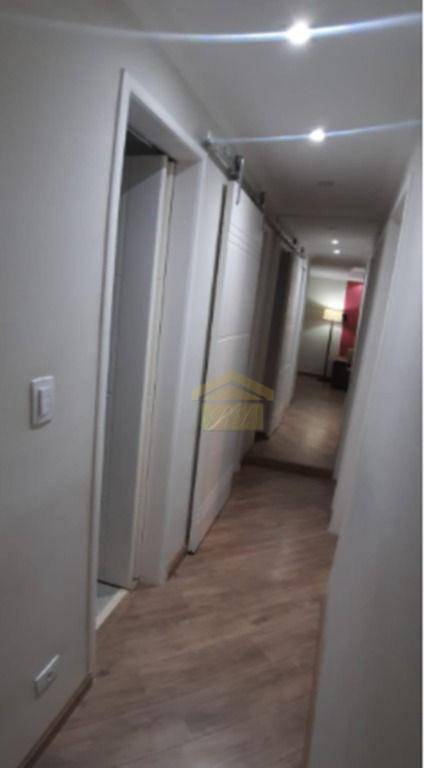 Apartamento à venda com 2 quartos, 66m² - Foto 20