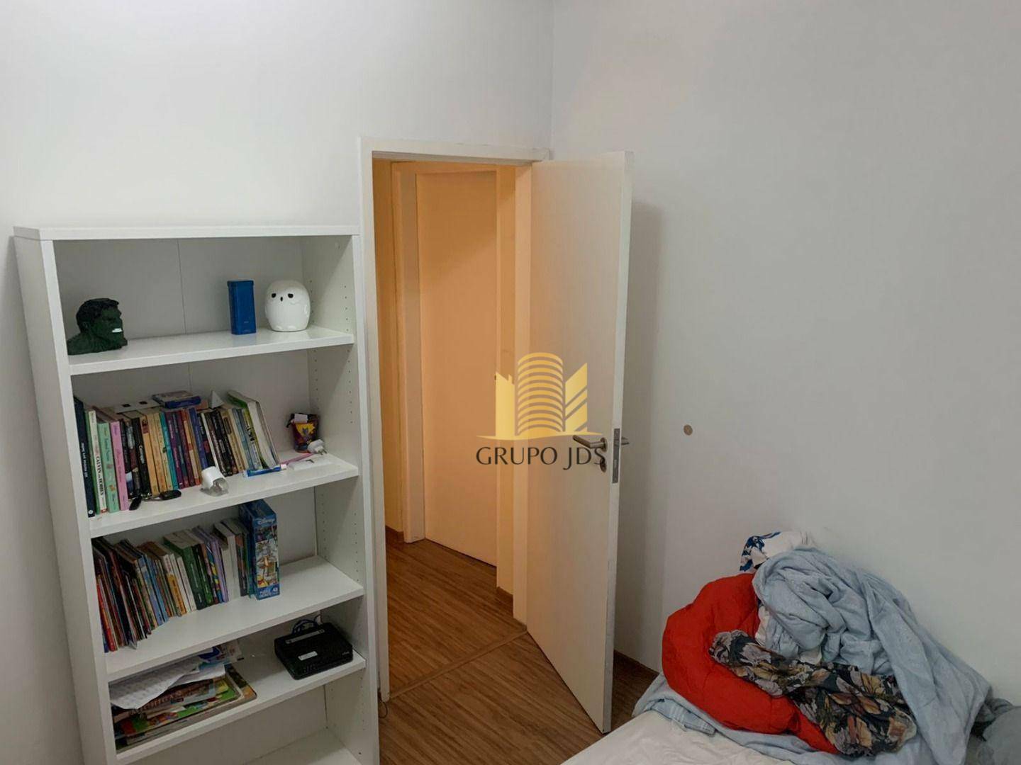 Casa à venda com 3 quartos, 250m² - Foto 15