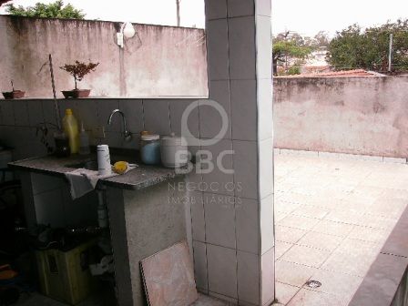 Casa à venda com 2 quartos, 130m² - Foto 4