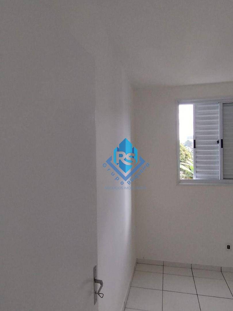 Apartamento à venda com 2 quartos, 43m² - Foto 10