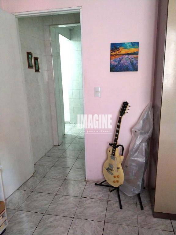 Sobrado à venda com 3 quartos, 224m² - Foto 21