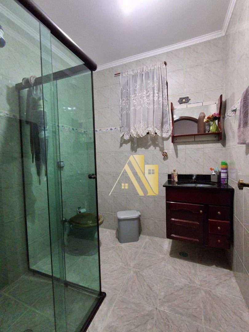 Sobrado à venda com 3 quartos, 257m² - Foto 5