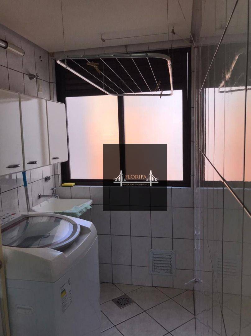 Apartamento à venda com 2 quartos, 63m² - Foto 10