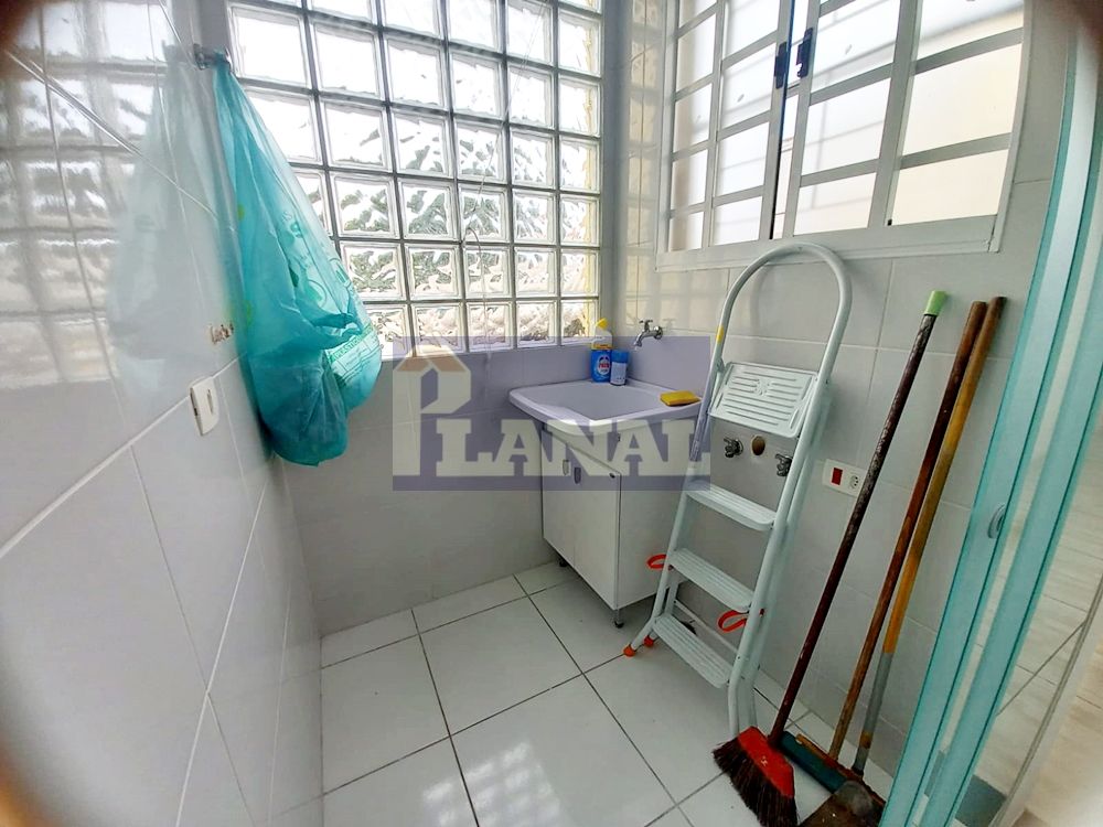 Sobrado à venda com 2 quartos, 140m² - Foto 23