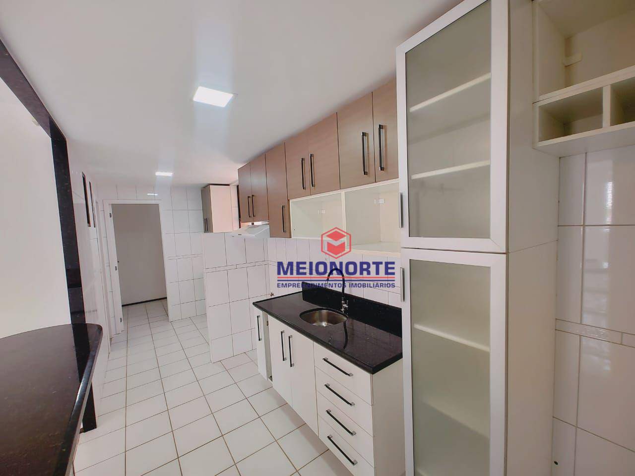 Apartamento para alugar com 3 quartos, 94m² - Foto 17