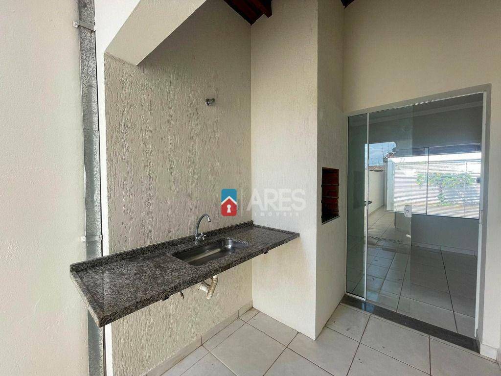 Casa para alugar com 3 quartos, 117m² - Foto 24