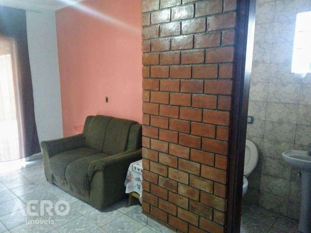 Casa à venda com 3 quartos, 417m² - Foto 14