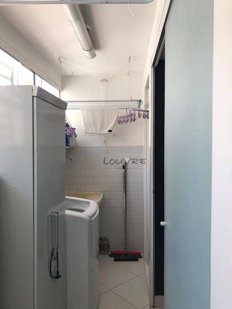 Apartamento à venda com 1 quarto, 75m² - Foto 19