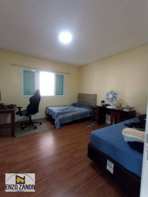 Sobrado à venda com 4 quartos, 650m² - Foto 75