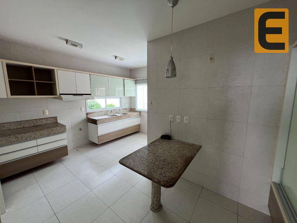 Casa de Condomínio à venda com 3 quartos, 278m² - Foto 9