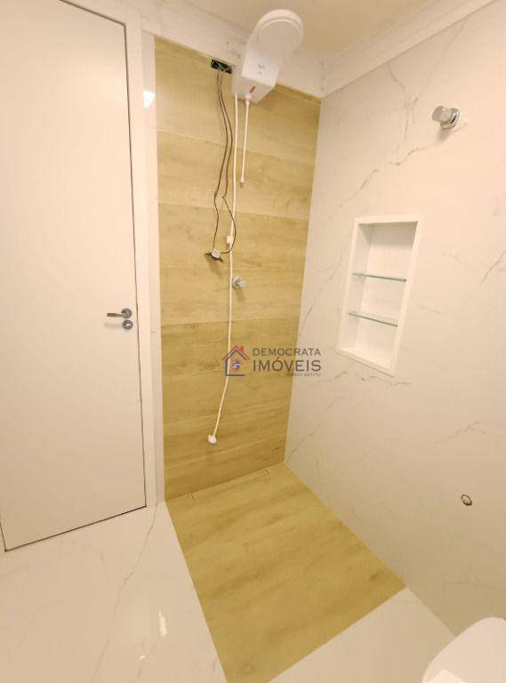 Apartamento à venda com 2 quartos, 62m² - Foto 19