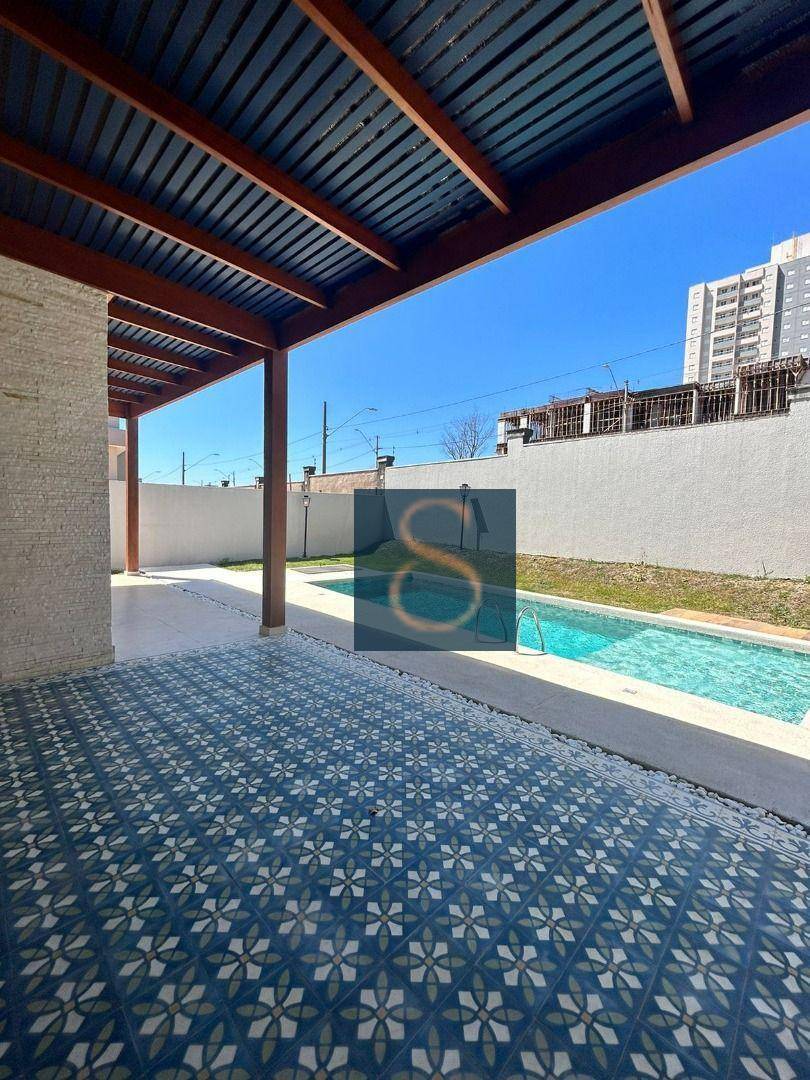 Sobrado à venda com 4 quartos, 337m² - Foto 9