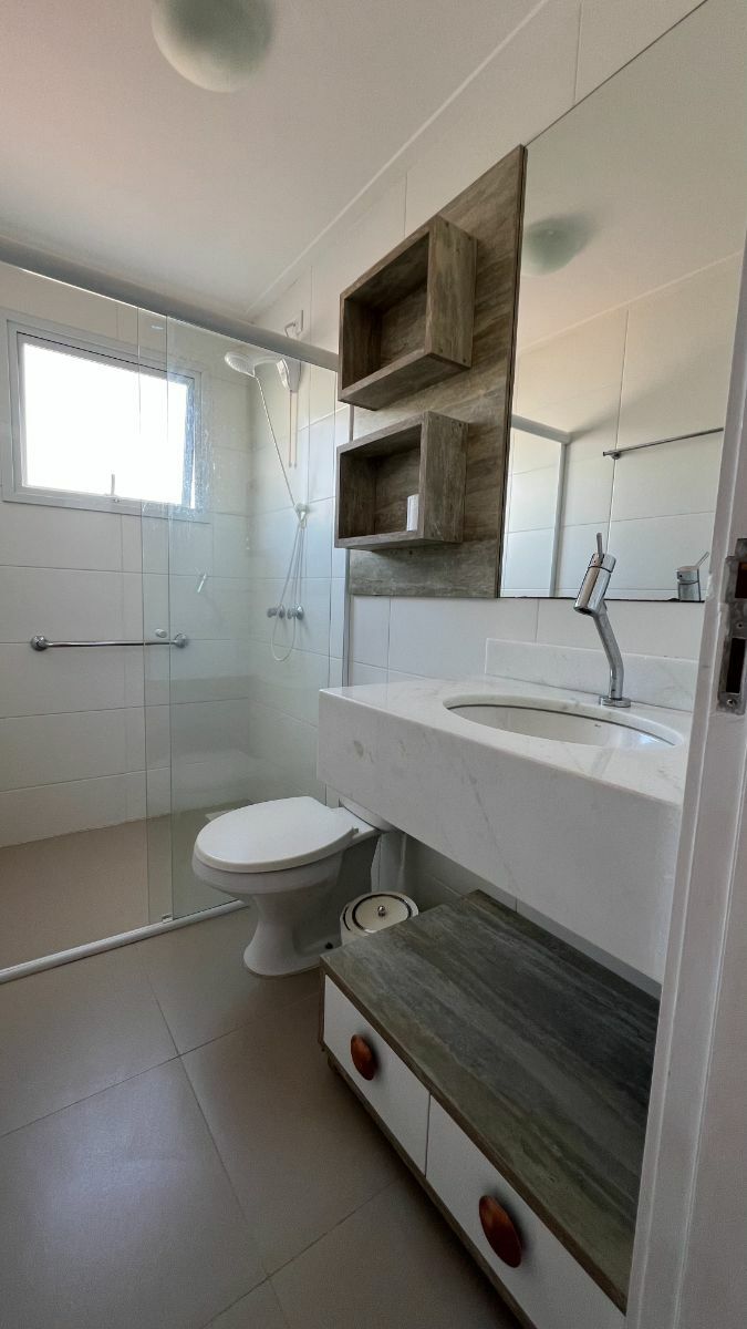 Apartamento para alugar com 2 quartos, 72m² - Foto 6