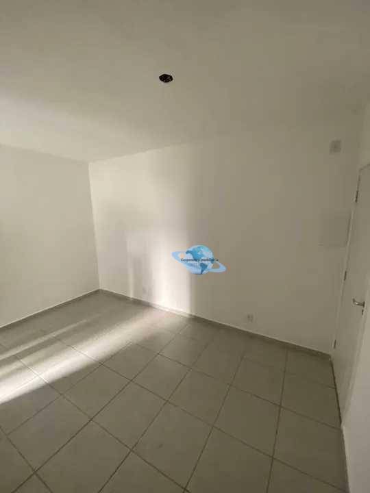 Apartamento à venda com 2 quartos, 45m² - Foto 2