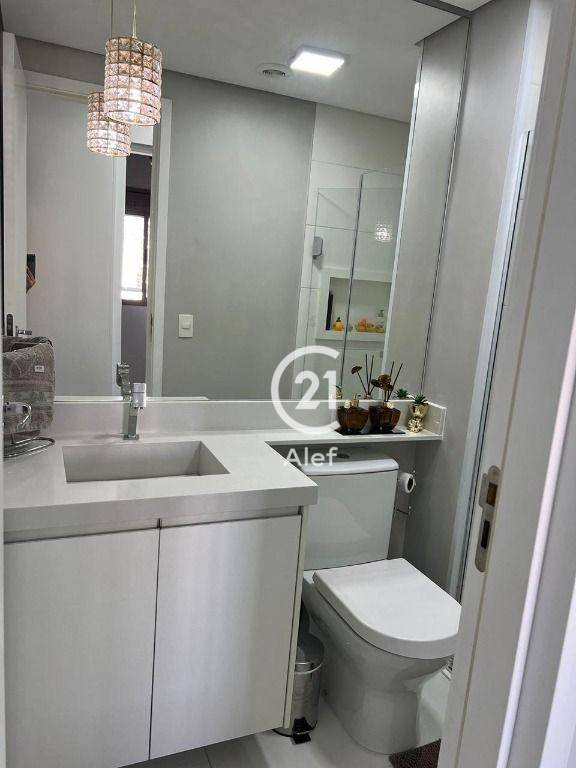 Apartamento à venda com 2 quartos, 72m² - Foto 24