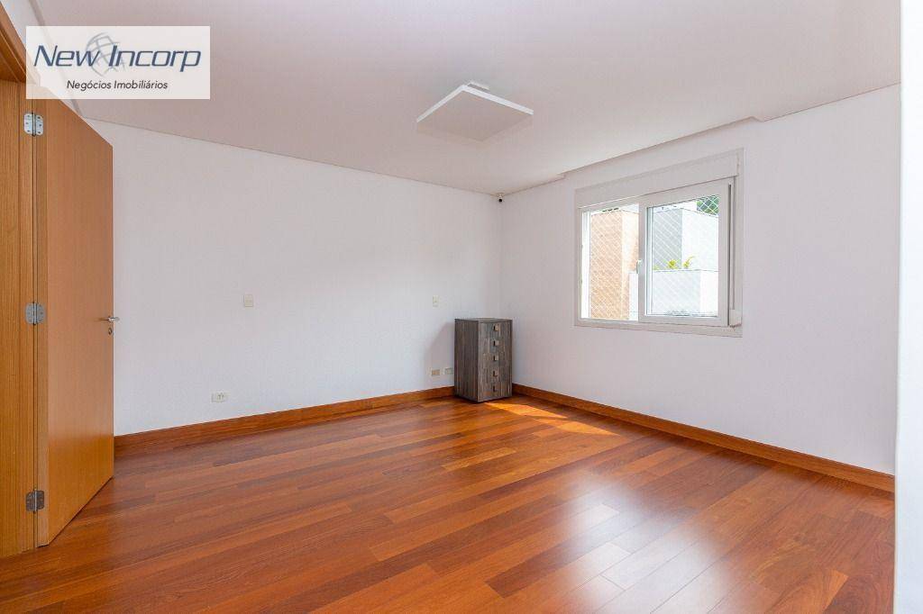 Casa à venda com 5 quartos, 275m² - Foto 46