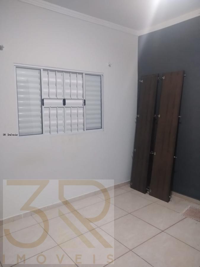 Casa à venda com 2 quartos, 90m² - Foto 16