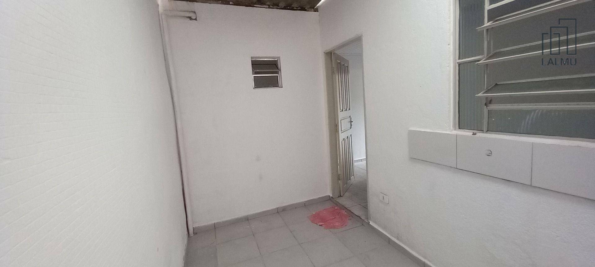 Casa de Condomínio para alugar com 1 quarto, 35m² - Foto 8