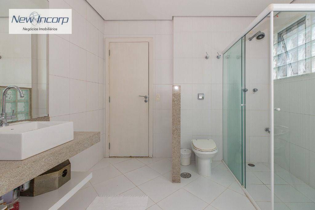 Sobrado à venda com 3 quartos, 307m² - Foto 42