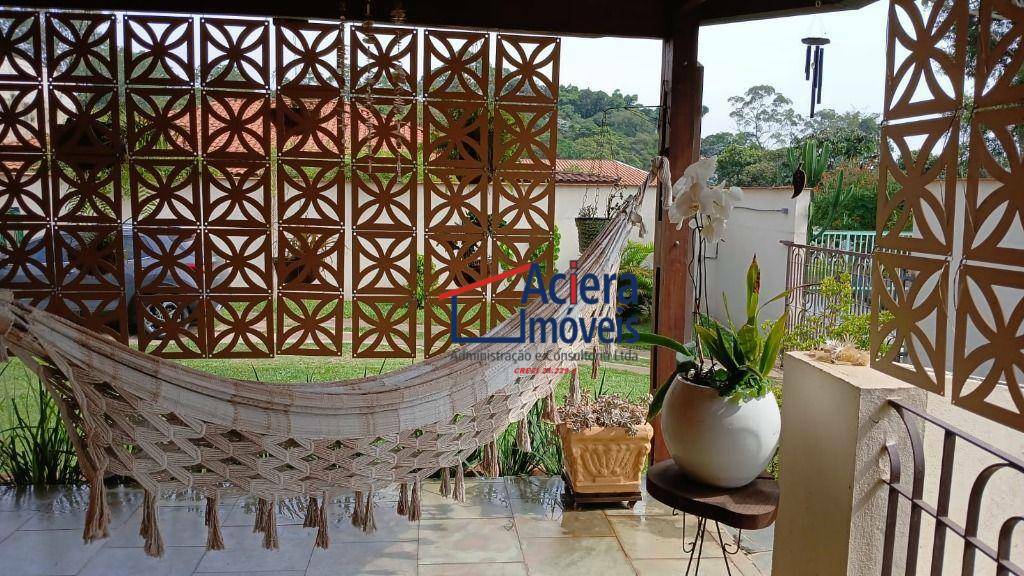 Casa de Condomínio à venda com 3 quartos, 217m² - Foto 36