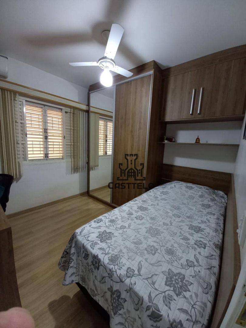 Casa à venda com 3 quartos, 168m² - Foto 7