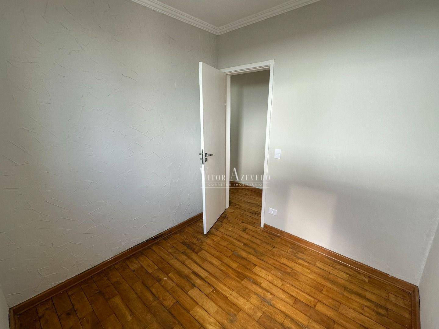 Apartamento para alugar com 3 quartos, 70m² - Foto 12