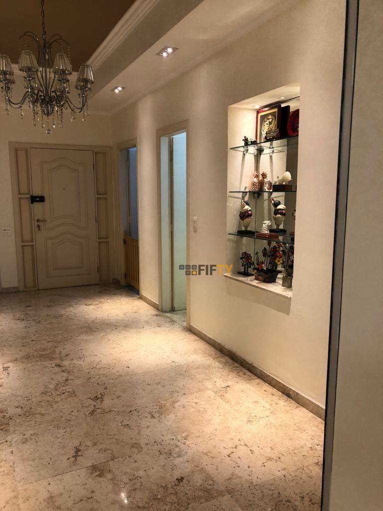 Apartamento à venda com 4 quartos, 382m² - Foto 32