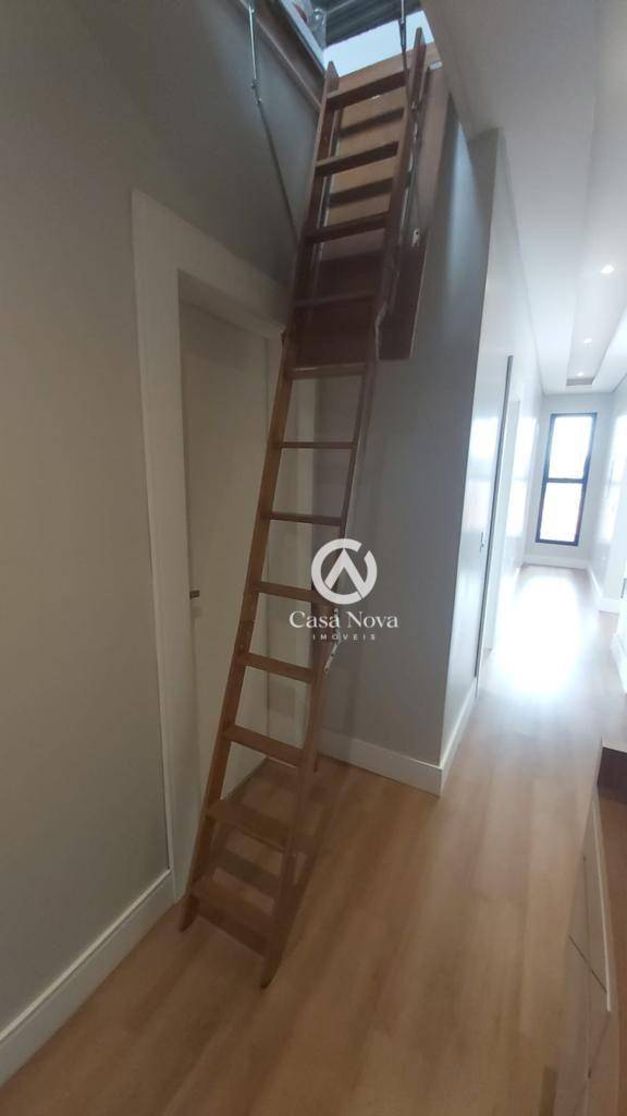 Casa à venda com 3 quartos, 320m² - Foto 21