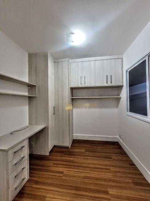 Apartamento à venda com 2 quartos, 90m² - Foto 4