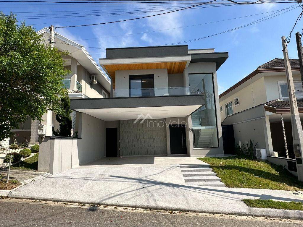 Casa de Condomínio à venda com 4 quartos, 280m² - Foto 2