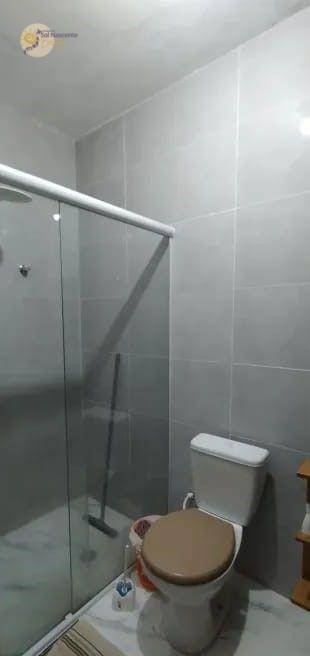 Casa à venda com 2 quartos, 120m² - Foto 9