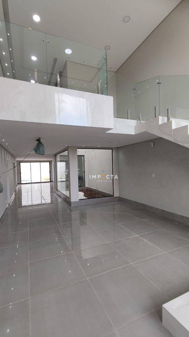 Casa à venda com 4 quartos, 400m² - Foto 14