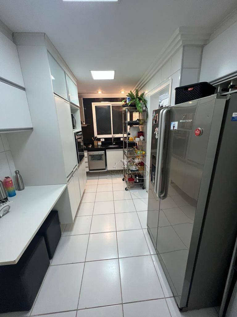 Apartamento à venda com 3 quartos, 96m² - Foto 10