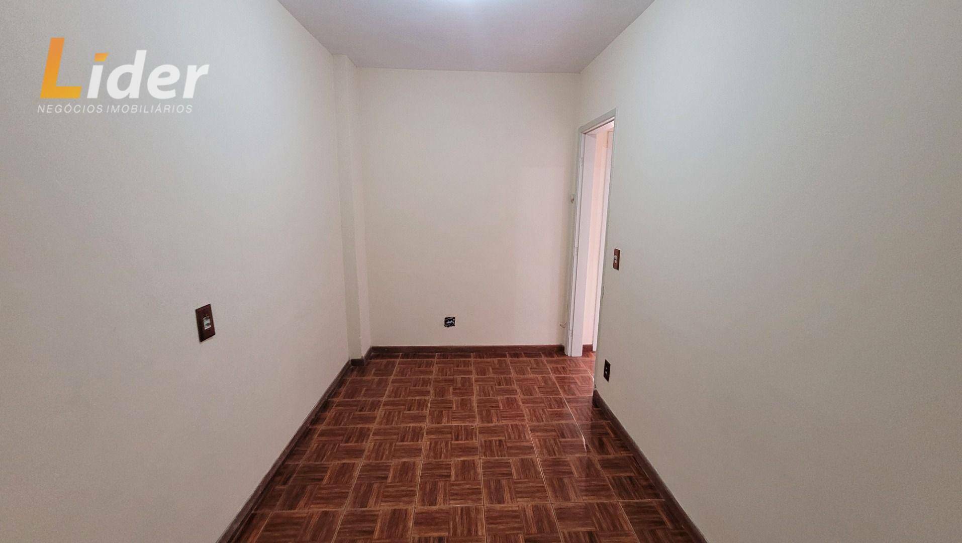 Apartamento à venda com 2 quartos, 65m² - Foto 8