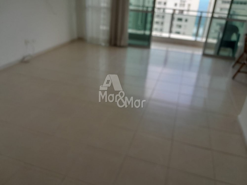 Apartamento à venda com 3 quartos, 170m² - Foto 4