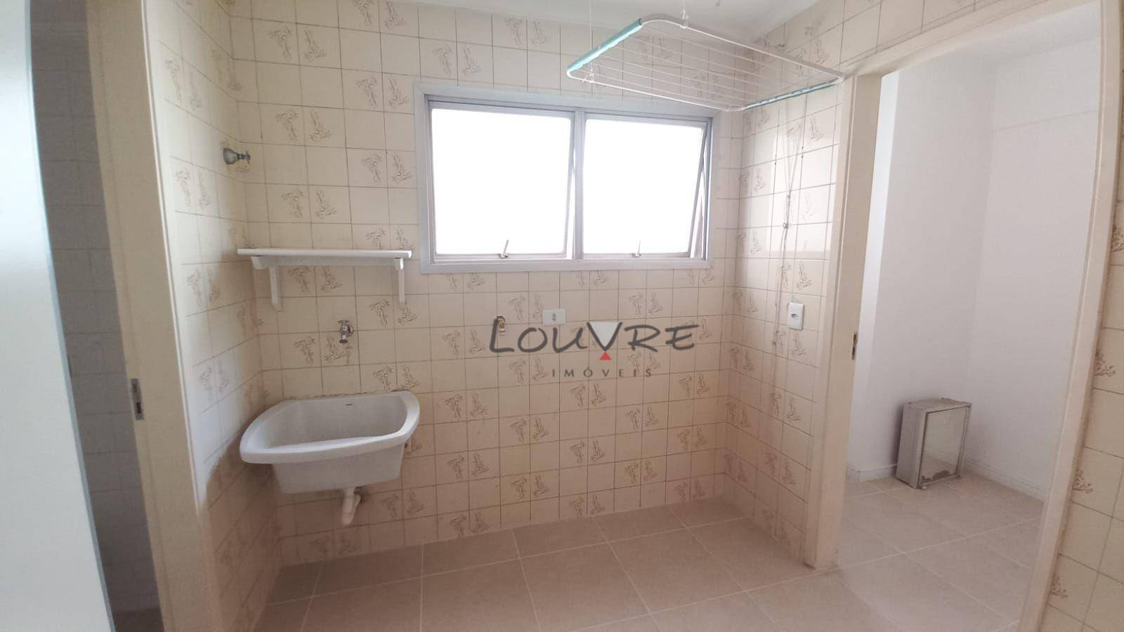 Apartamento para alugar com 2 quartos, 80m² - Foto 11