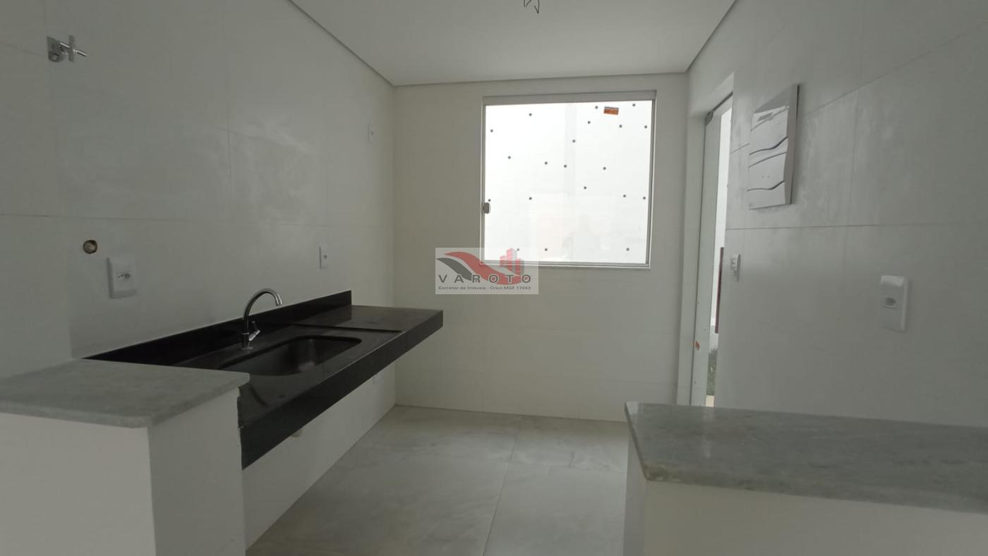 Casa à venda com 2 quartos, 48m² - Foto 20