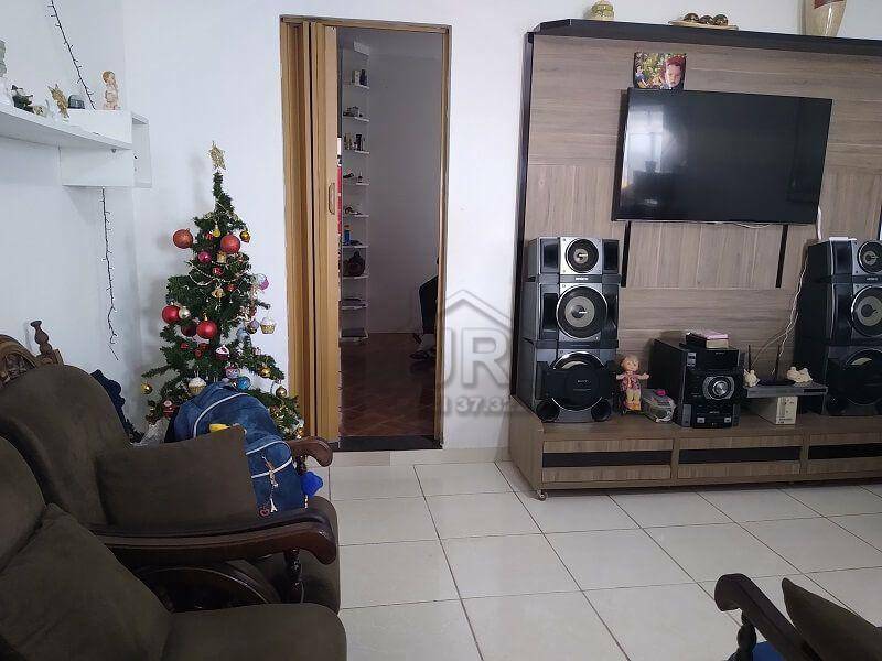 Sobrado à venda com 2 quartos, 182M2 - Foto 3