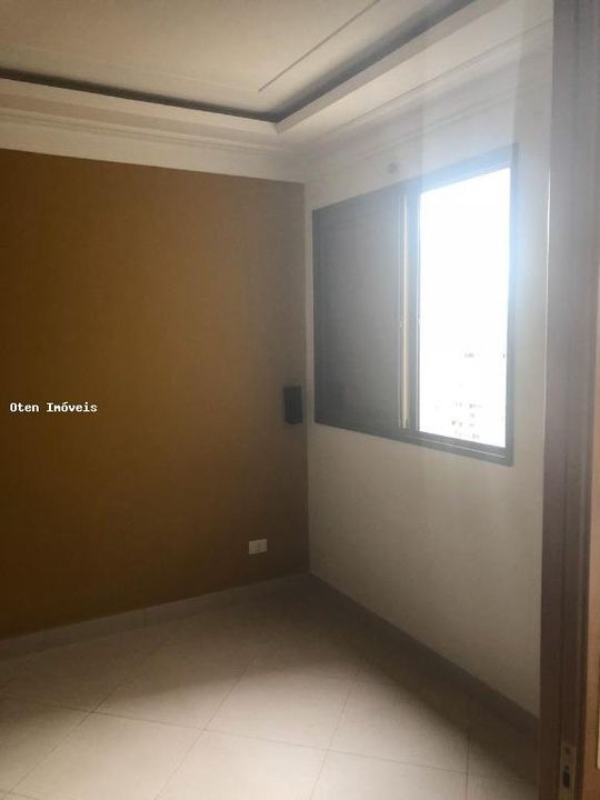 Apartamento à venda com 4 quartos, 203m² - Foto 4