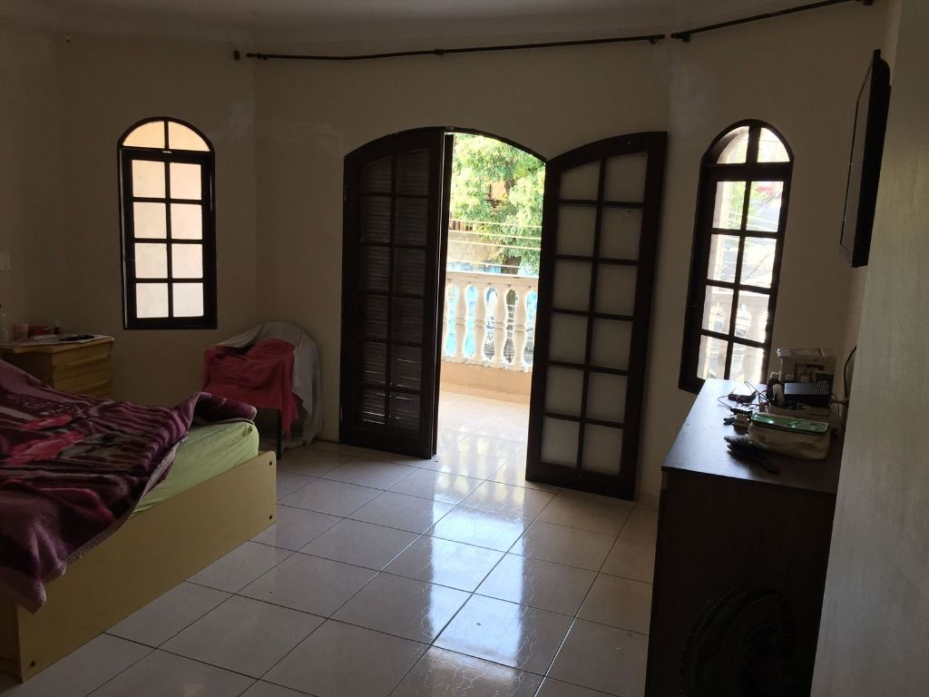 Sobrado à venda com 3 quartos, 244m² - Foto 20