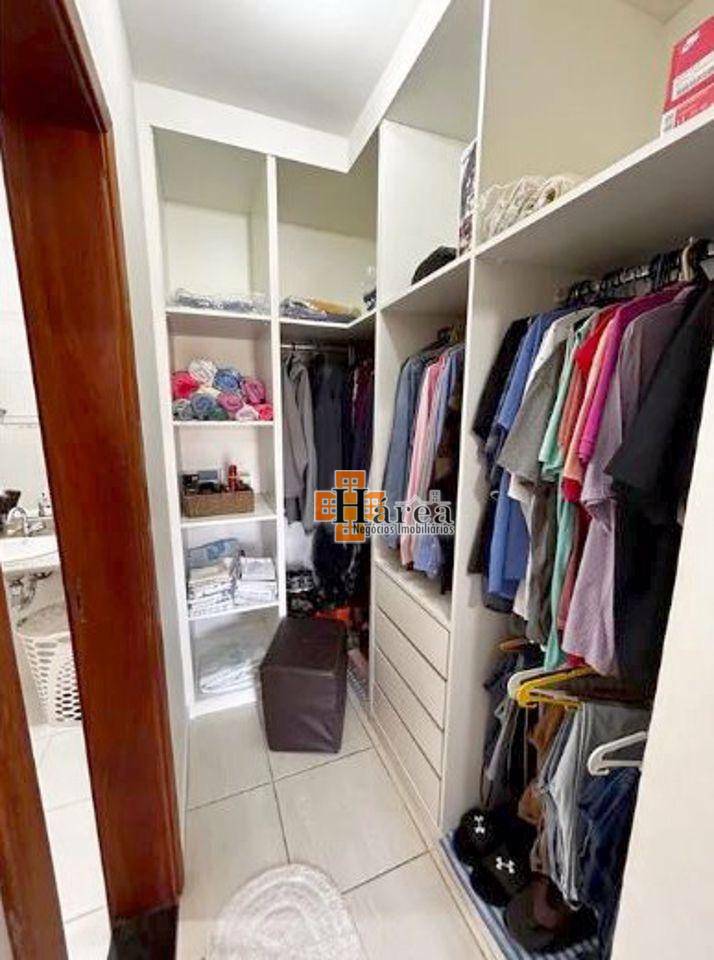 Sobrado à venda com 3 quartos, 286m² - Foto 11