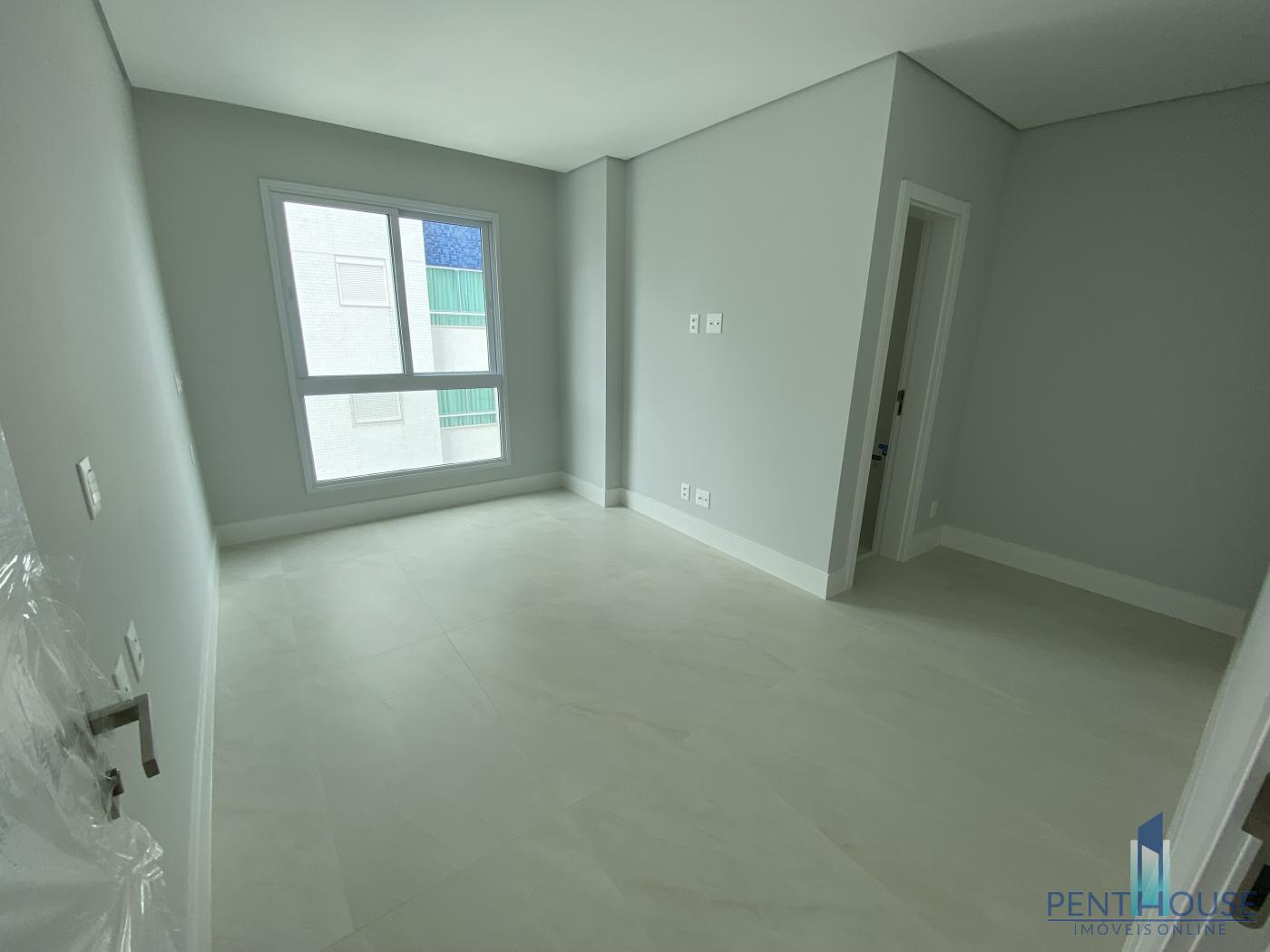 Apartamento à venda com 4 quartos, 132m² - Foto 10